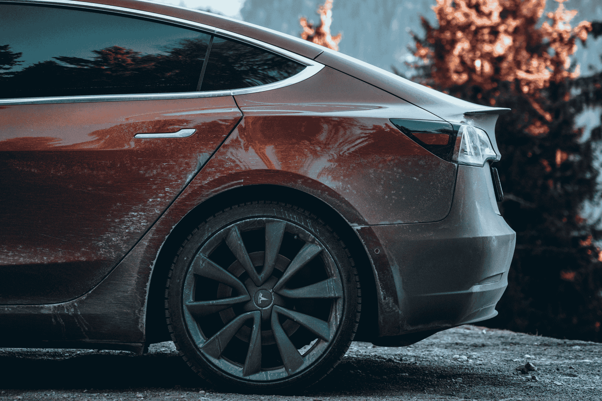 tesla-rims-dirty